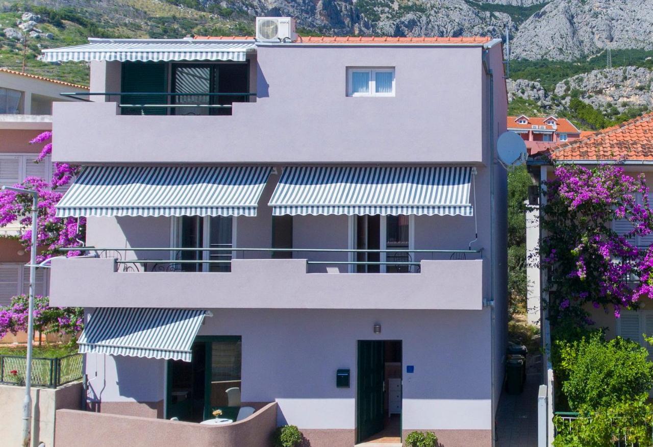 Apartments Loncar Tucepi Exterior photo