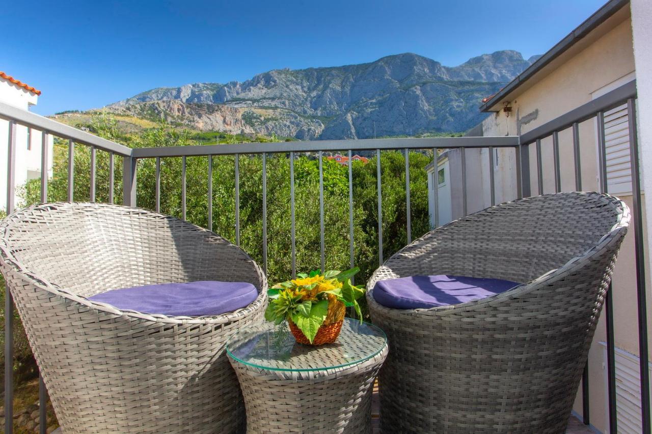 Apartments Loncar Tucepi Exterior photo