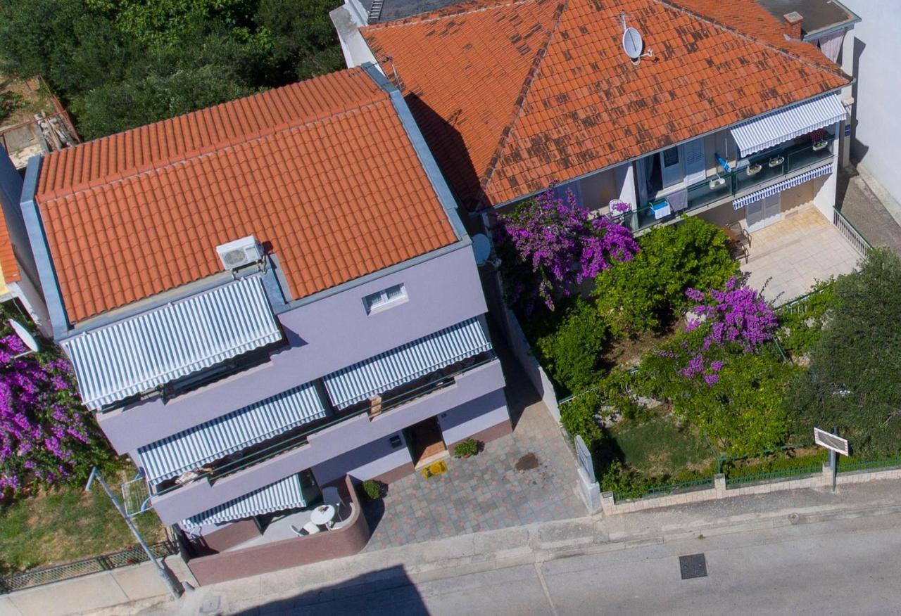 Apartments Loncar Tucepi Exterior photo